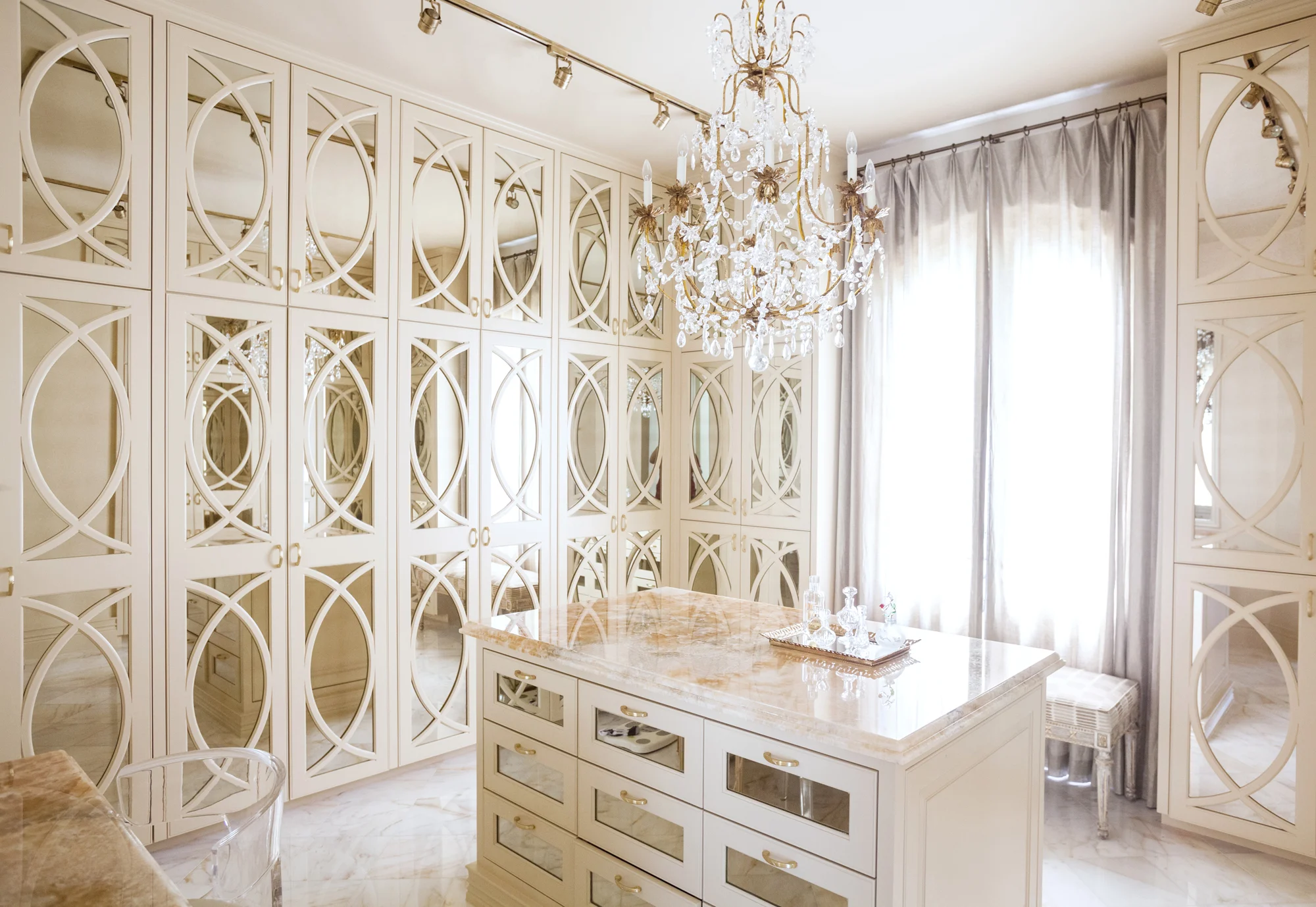 French formal bathroom